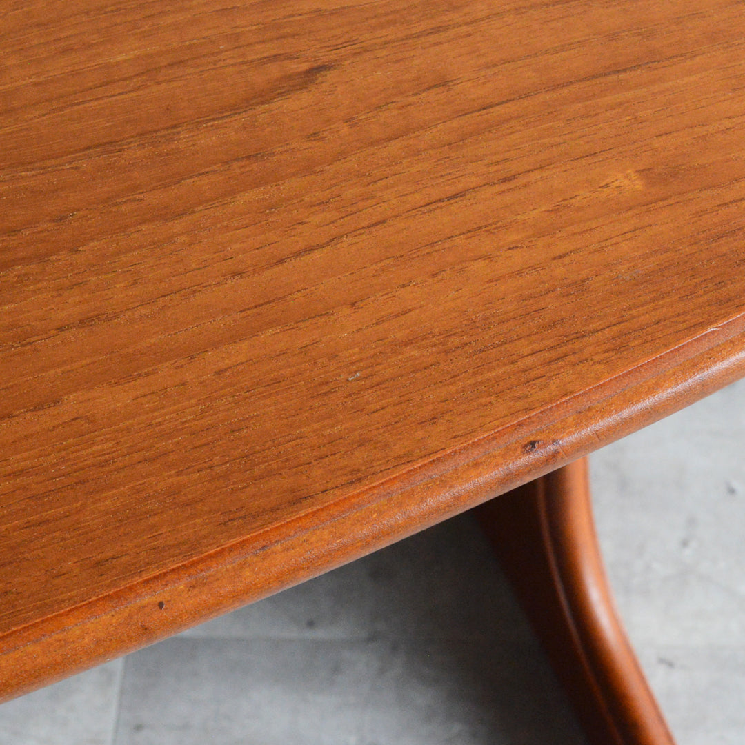 ミッドセンチュリー ヴィンテージ　オーバル ローテーブル 51(天板剥離再塗装済）