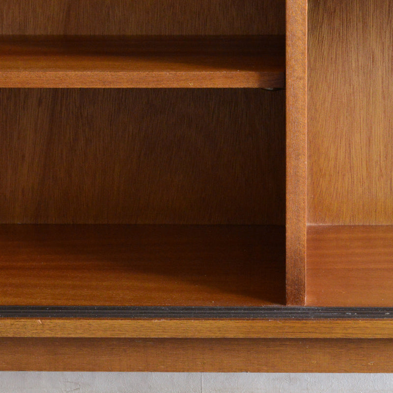 ミッドセンチュリー ヴィンテージ　チーク ガラスキャビネット 97