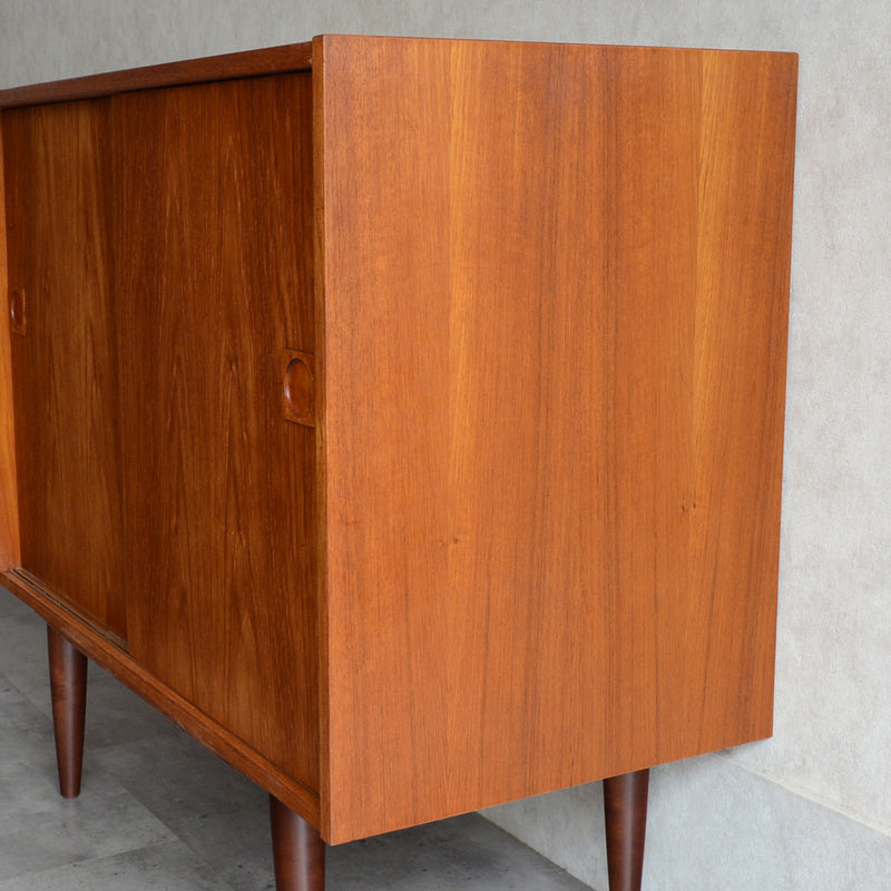 デンマークヴィンテージ　チーク キャビネット5-13(ウッドオイル仕上）