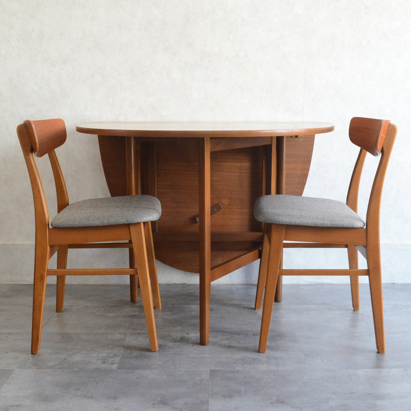 Nathan ネイサン ゲートレッグ エクステンション ダイニングテーブル 33 (オーバル）