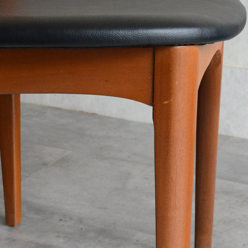 Nathan ネイサン　ダイニングチェアC（張替済）