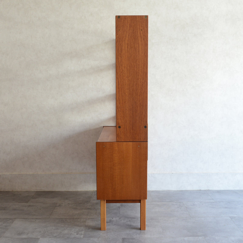 デンマーク ヴィンテージ オープンキャビネット 5-42(抽斗付）