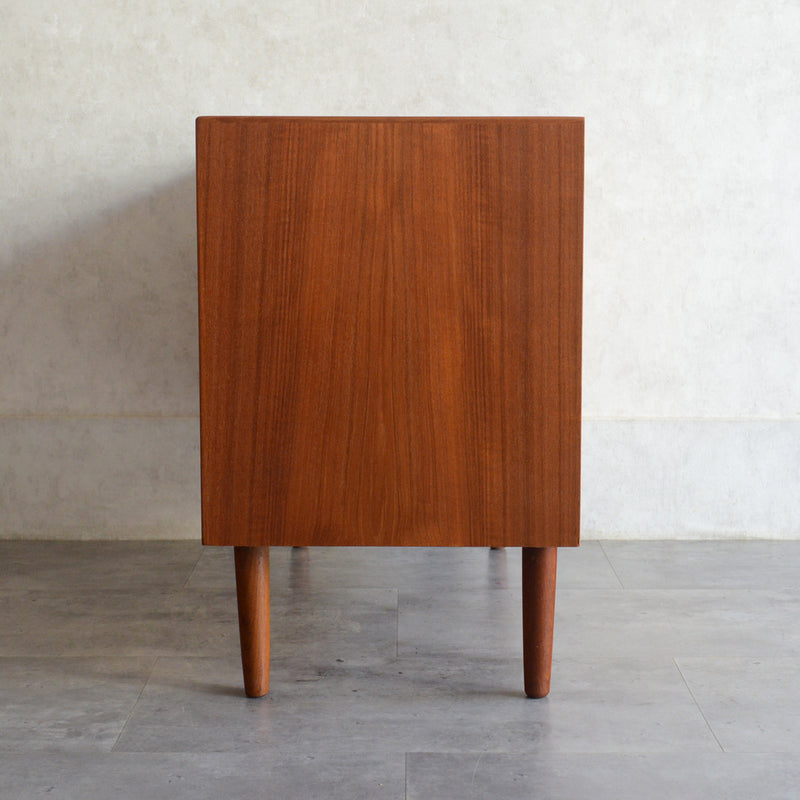 デンマークヴィンテージ  チーク３段チェスト(鍵付）6-95