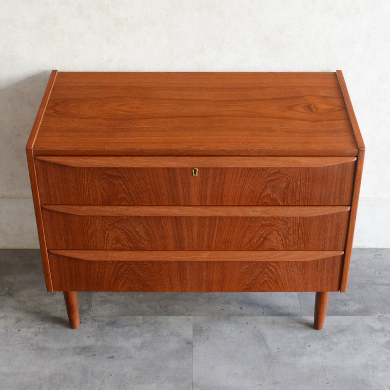 デンマークヴィンテージ  チーク３段チェスト(鍵付）6-95