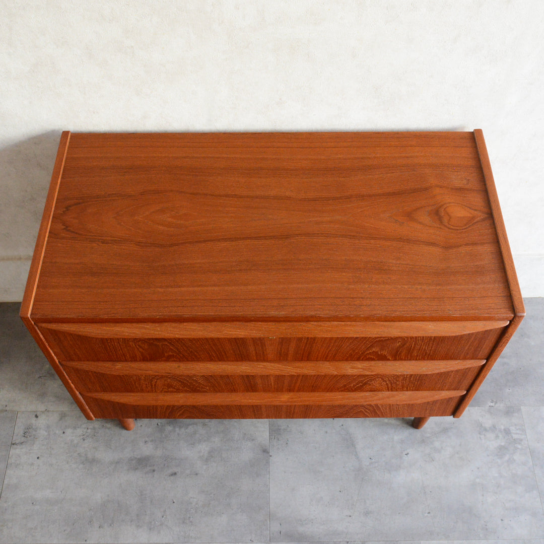 デンマークヴィンテージ  チーク３段チェスト(鍵付）6-95