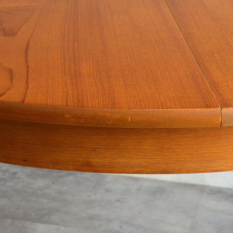 I 様ご予約商品（脚カット費用込）　Nathan ネイサン エクステンション ラウンド ダイニングテーブル 102(天板剥離再塗装済）