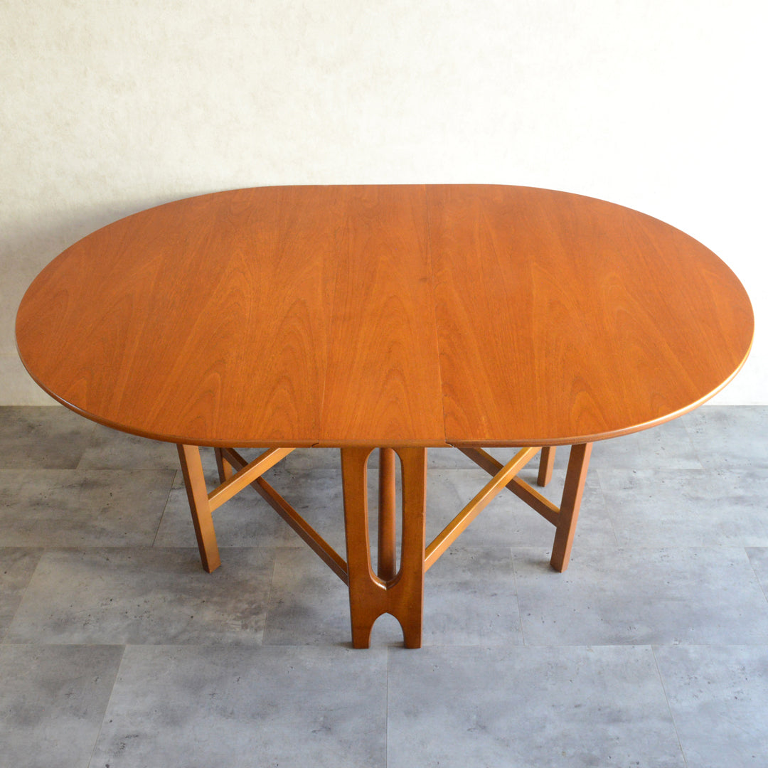 Jentique ジェンティーク　ゲートレッグテーブル 50（オーバル・天板剝離再塗装済）