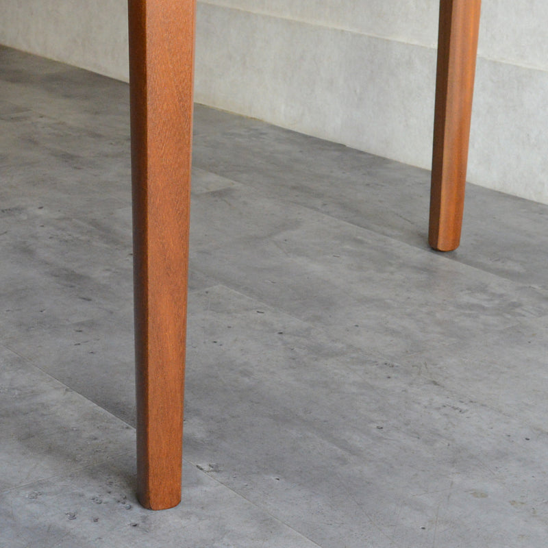 I 様ご予約商品（脚カット費用込）　Nathan ネイサン エクステンション ラウンド ダイニングテーブル 102(天板剥離再塗装済）