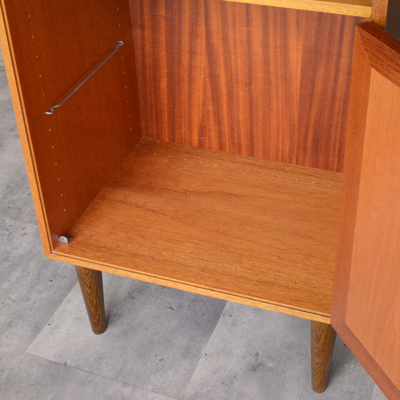 デンマーク Rud Thygesen & Johnny Sorensen ブック/レコードキャビネット8-63