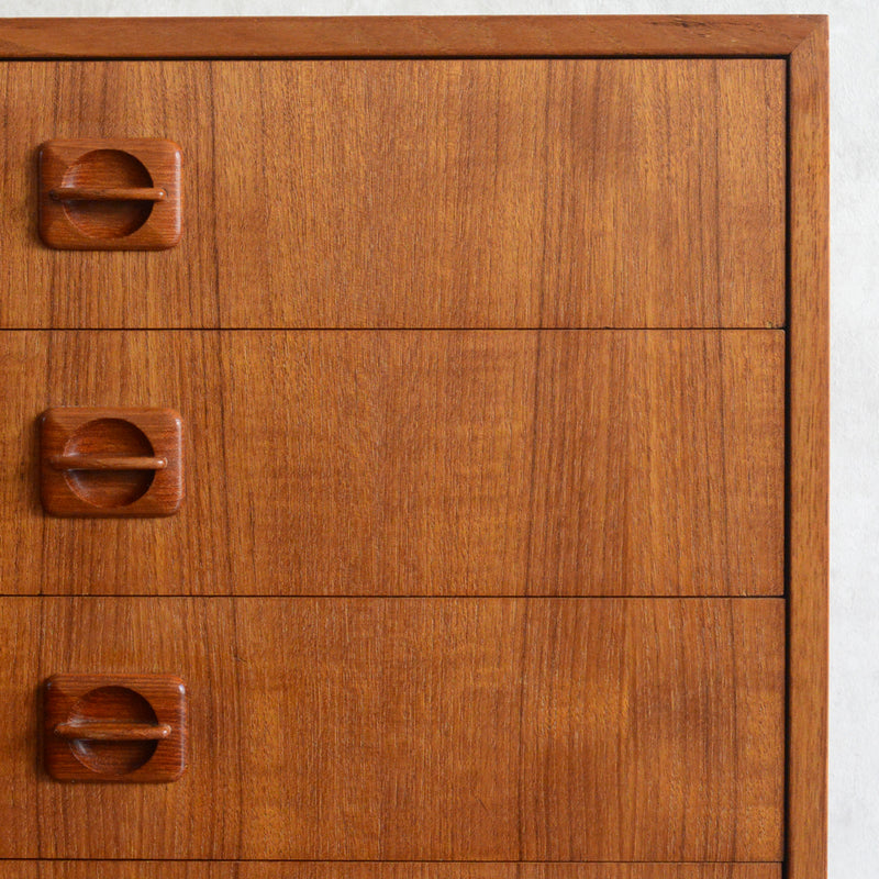 デンマーク ヴィンテージ  チーク チェスト 5段  6-15(ウッドオイル仕上）