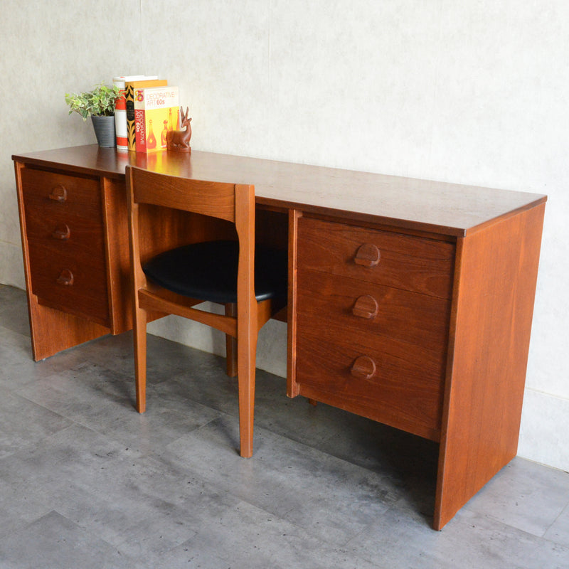 STAG スタッグ　デスク13(天板剝離再塗装済）