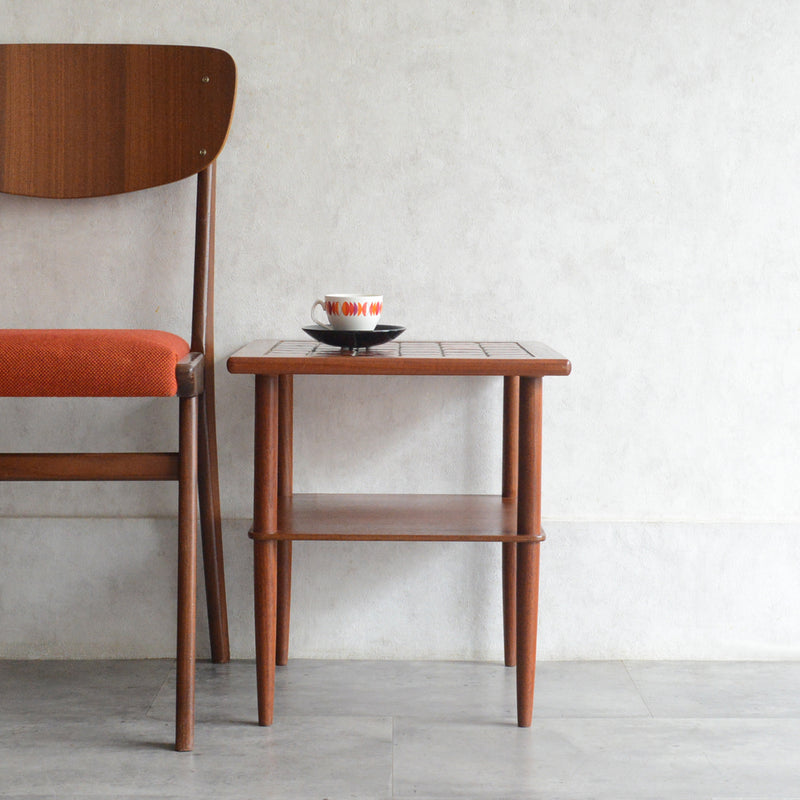 デンマークヴィンテージ ブラウンタイル チークサイドテーブル 8-62