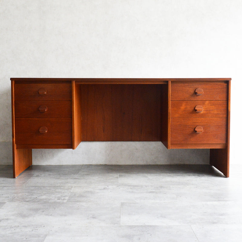 STAG スタッグ　デスク13(天板剝離再塗装済）