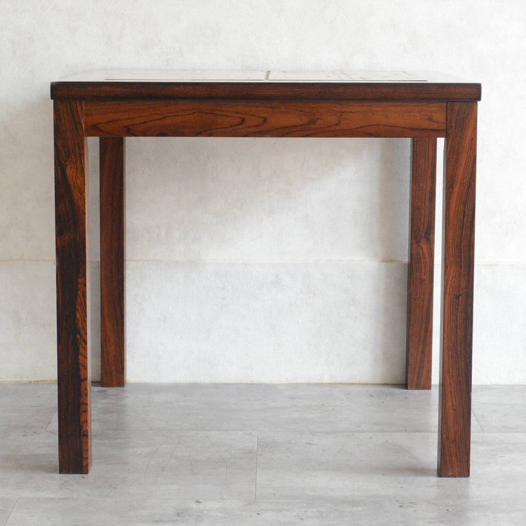 デンマーク ヴィンテージ  タイルトップ サイドテーブル　8-10(ローズウッド）