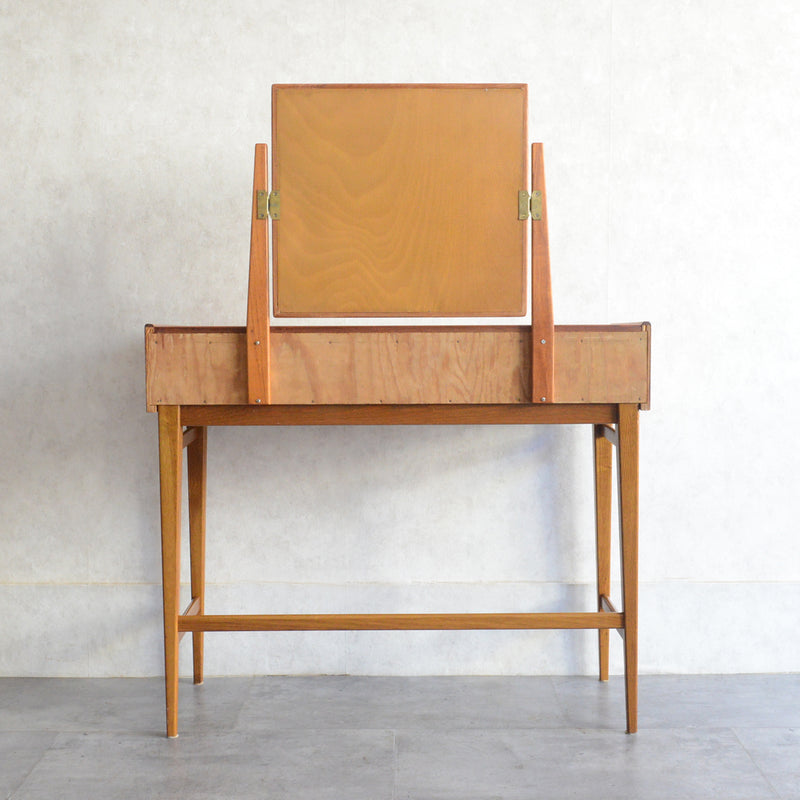 デンマークヴィンテージ　ドレッシングデスク　6-19