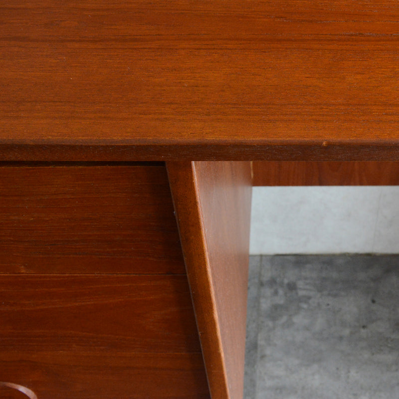 STAG スタッグ　デスク13(天板剝離再塗装済）