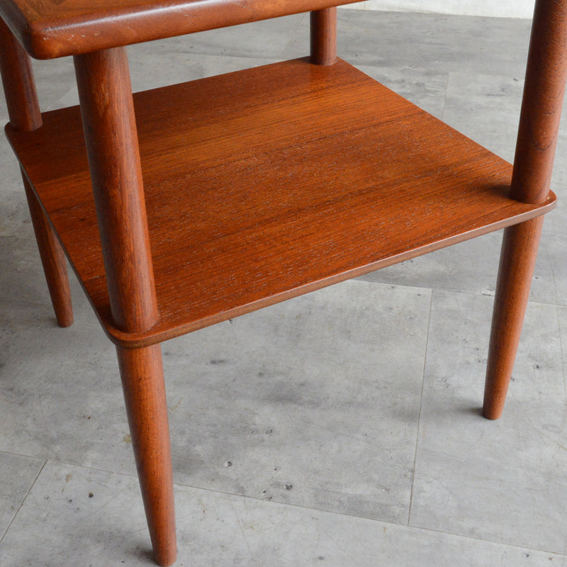 デンマークヴィンテージ ブラウンタイル チークサイドテーブル 8-62