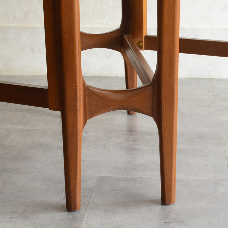 Nathan ネイサン ゲートレッグ ダイニングテーブル 100(オーバル・天板剝離再塗装済）