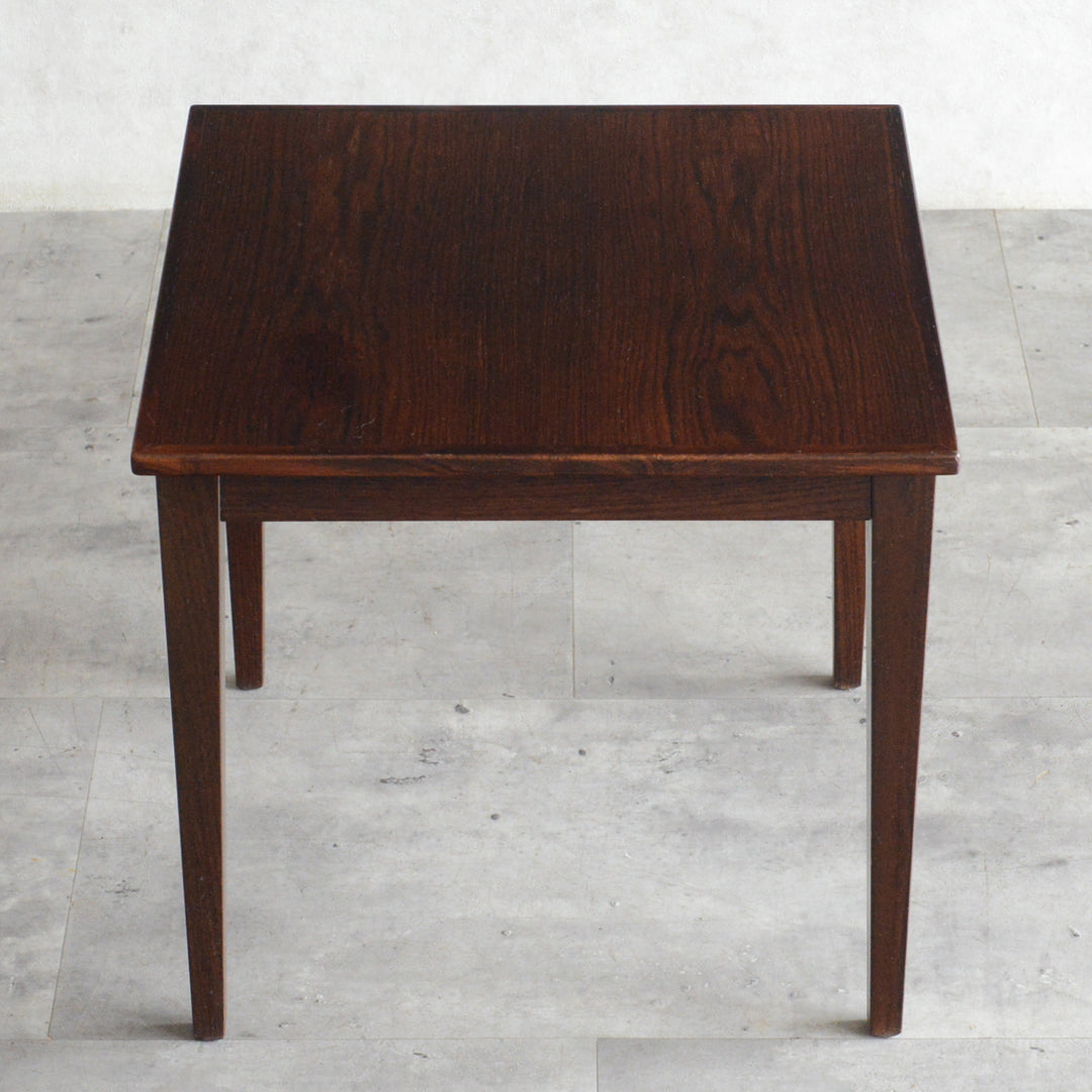 ローズウッドサイドテーブル Hans J Wegner サイドテーブル ローズウッド | 北欧家具 haluta (ハルタ)