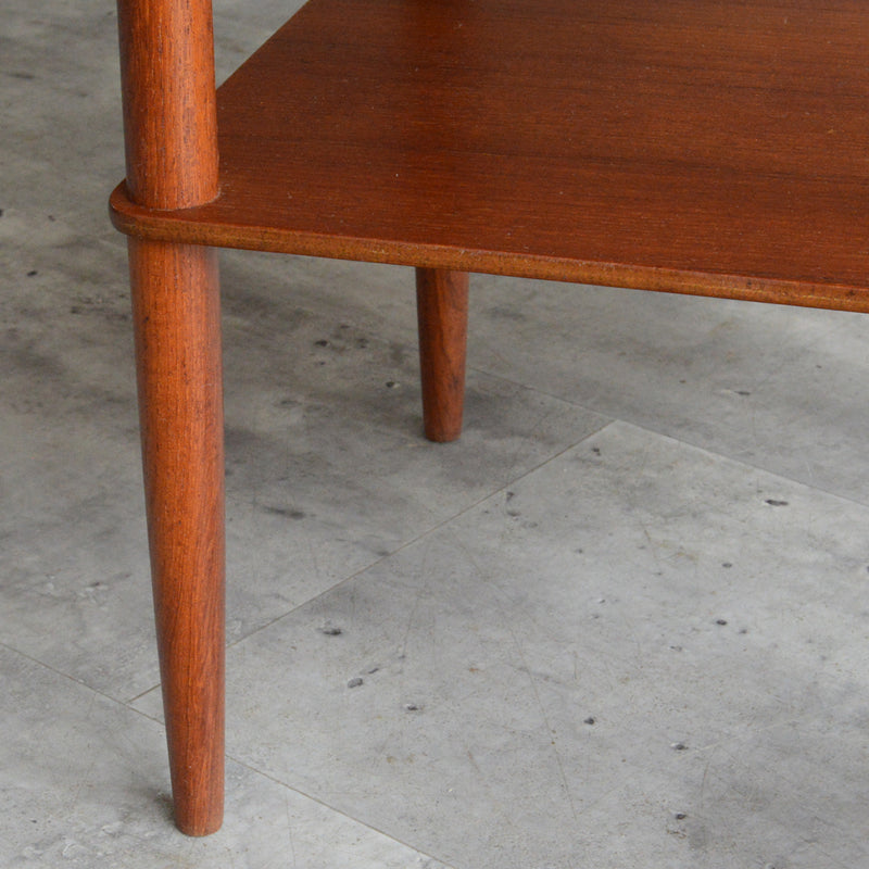 デンマークヴィンテージ ブラウンタイル チークサイドテーブル 8-62