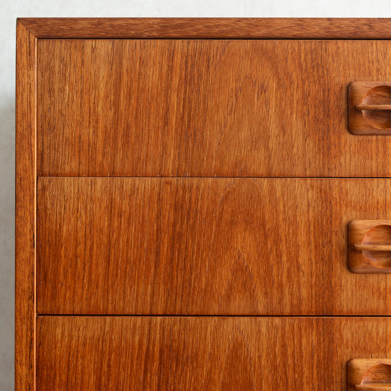 デンマーク ヴィンテージ  チーク 5段チェスト 5-32 (ウッドオイル仕上）