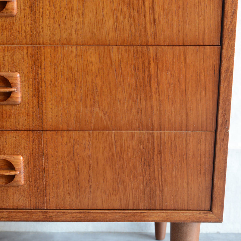 デンマーク ヴィンテージ  チーク 5段チェスト 5-32 (ウッドオイル仕上）