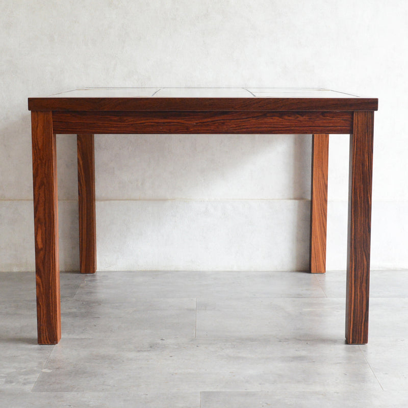 デンマークヴィンテージ タイルトップローテーブル P-17（ローズウッド）