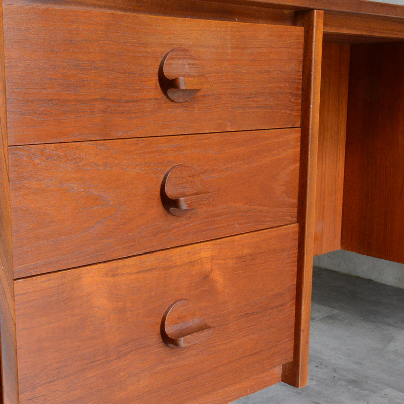 STAG スタッグ　デスク13(天板剝離再塗装済）