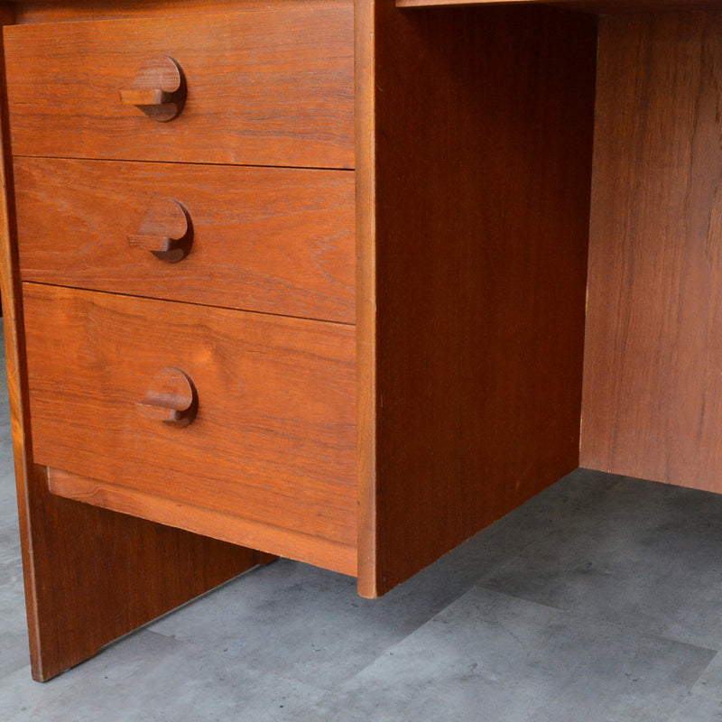 STAG スタッグ　デスク13(天板剝離再塗装済）