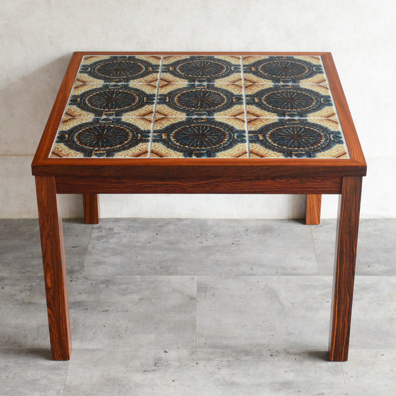 デンマークヴィンテージ タイルトップローテーブル P-17（ローズウッド）