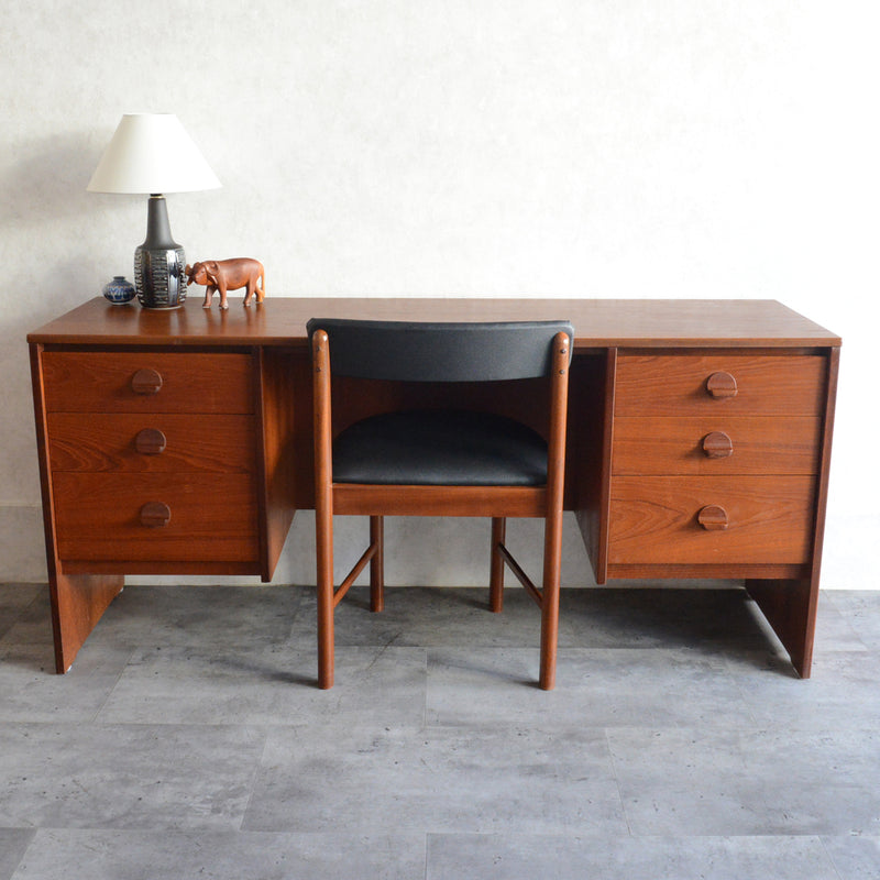 STAG スタッグ　デスク21(天板剝離再塗装済）