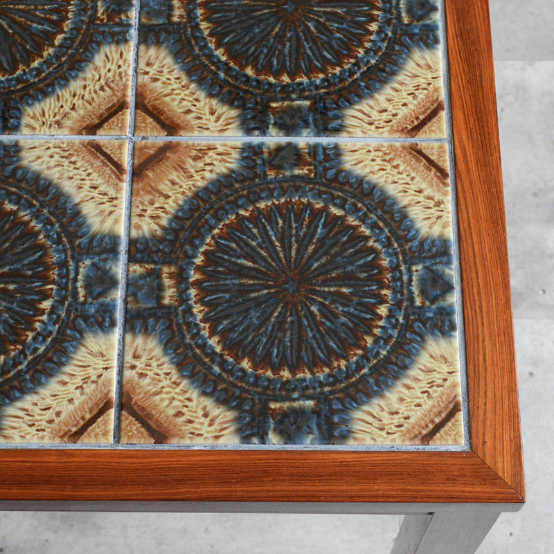 デンマークヴィンテージ タイルトップローテーブル P-17（ローズウッド）