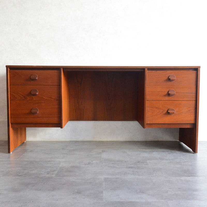 STAG スタッグ　デスク21(天板剝離再塗装済）