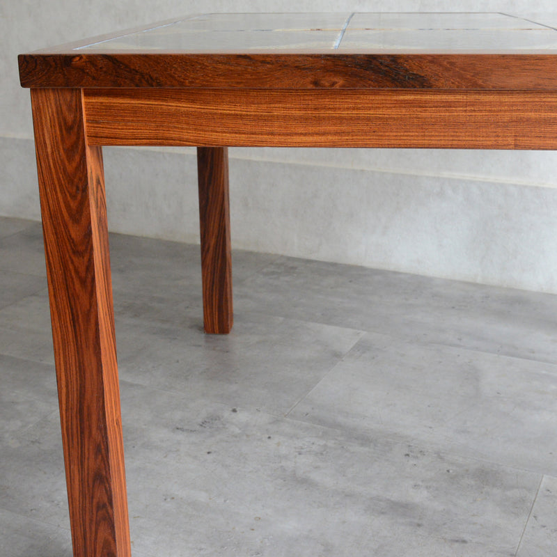 デンマークヴィンテージ タイルトップローテーブル P-17（ローズウッド）