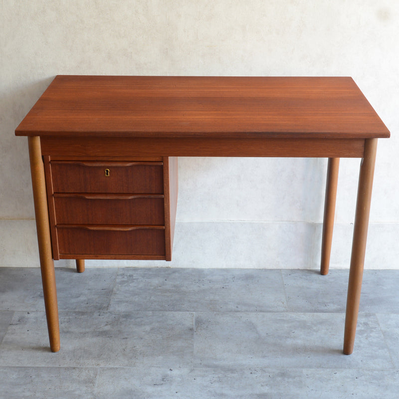 デンマークヴィンテージチークデスク　 5-43