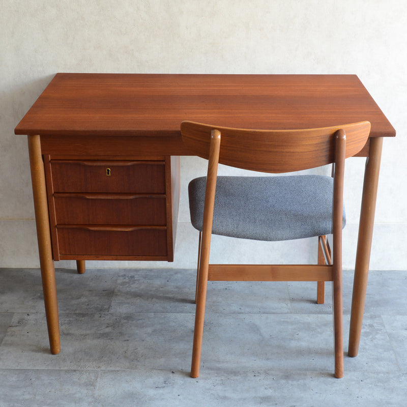 デンマークヴィンテージチークデスク　 5-43