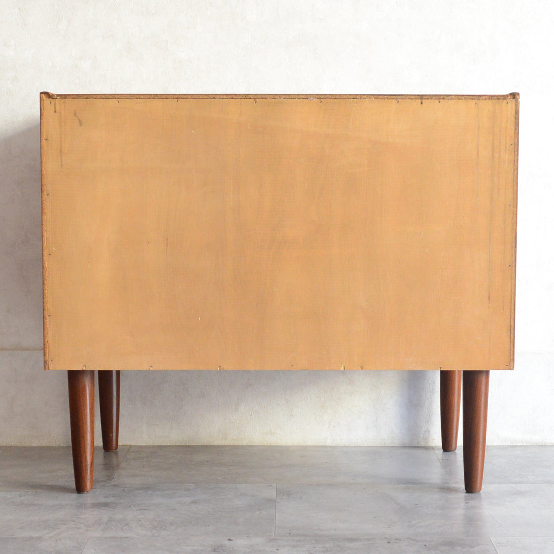 デンマークヴィンテージ  チーク３段チェスト5-172(鍵付）