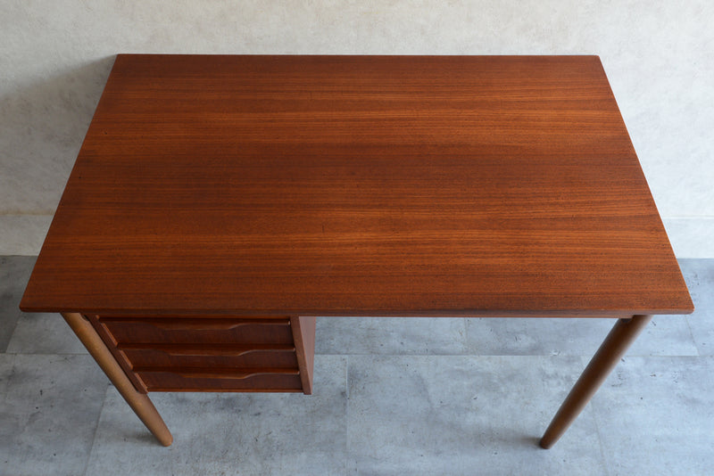 デンマークヴィンテージチークデスク　 5-43