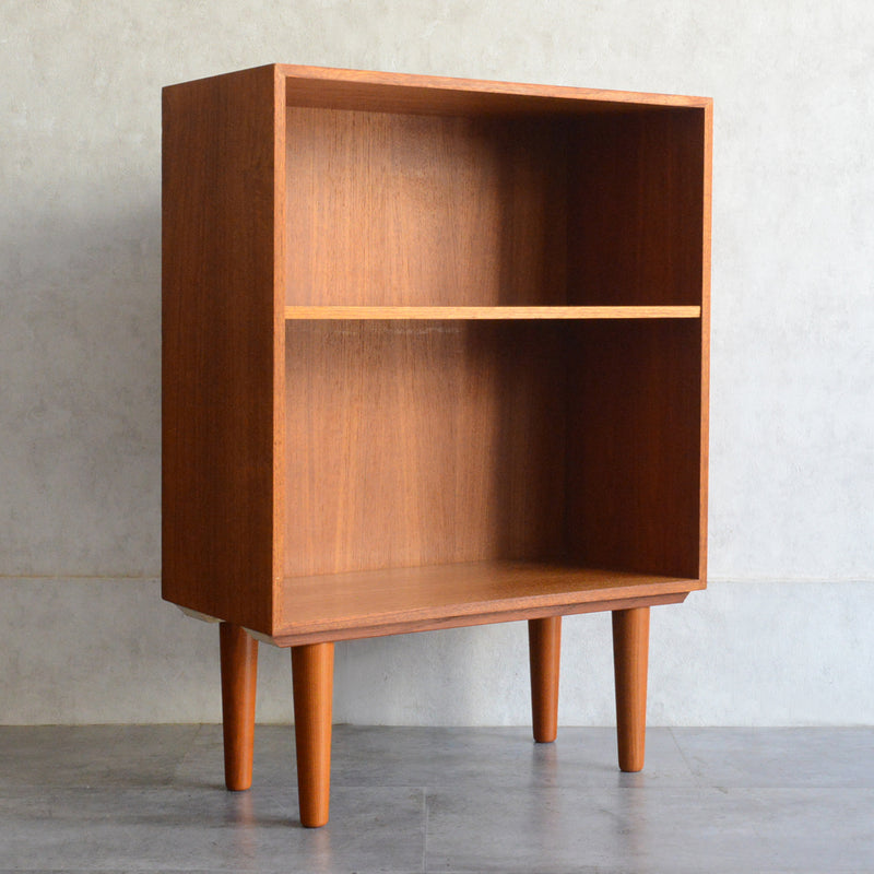 デンマーク ヴィンテージ　チーク ブックシェルフ　6-18