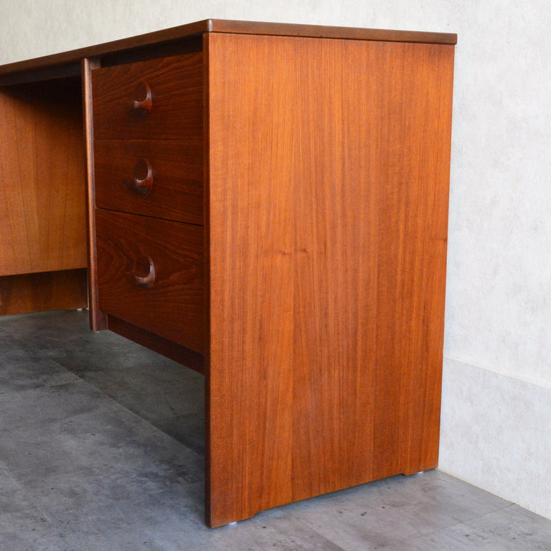 STAG スタッグ　デスク21(天板剝離再塗装済）