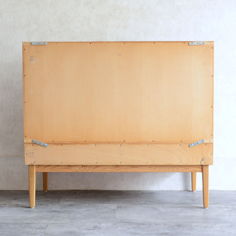 デンマーク オーク ガラスキャビネット 5-19 (オイル仕上）