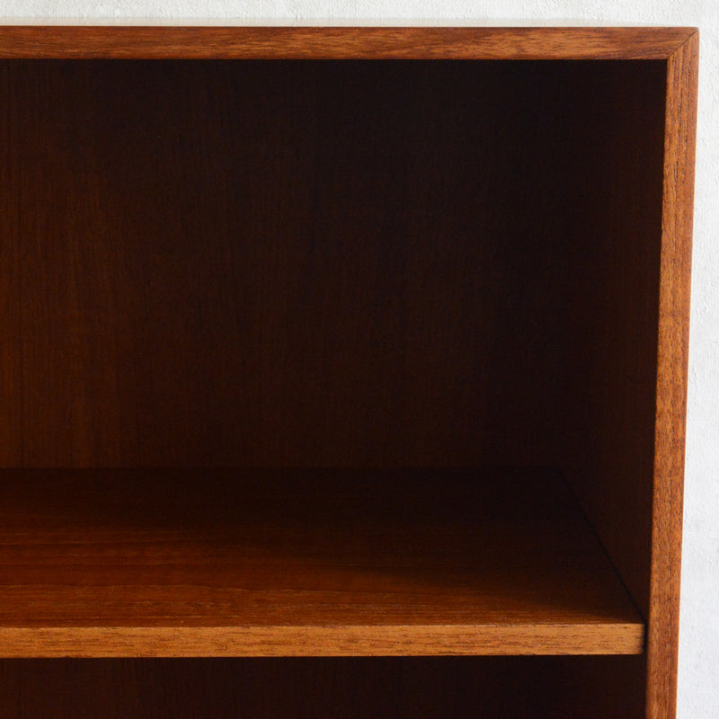 デンマーク ヴィンテージ　チーク ブックシェルフ　6-18