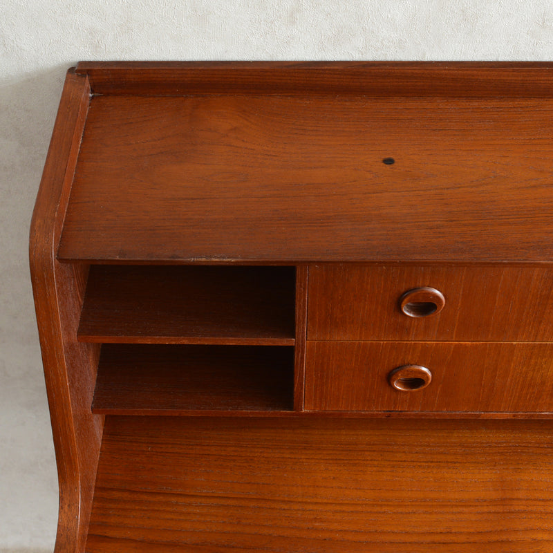 デンマークヴィンテージ　チーク ビューロー 10