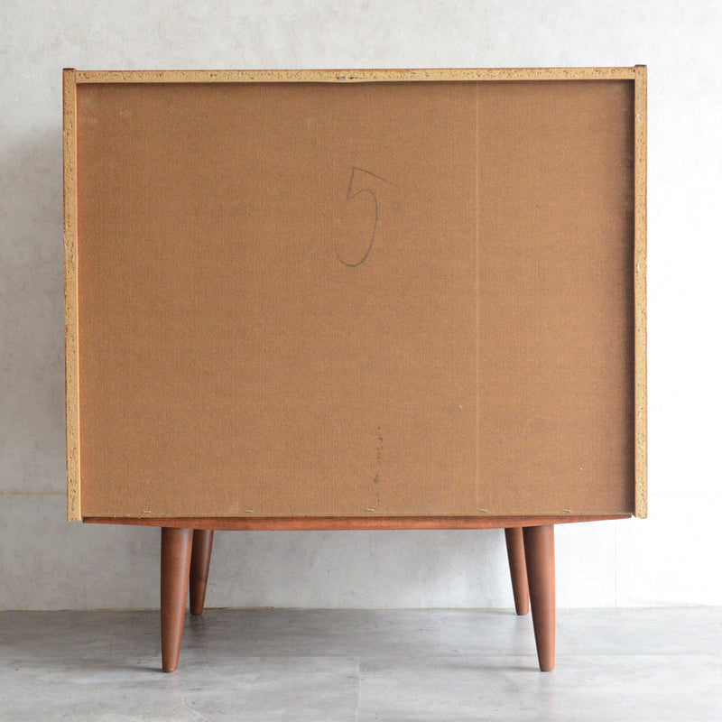 デンマーク ヴィンテージ　チーク キャビネット5-77