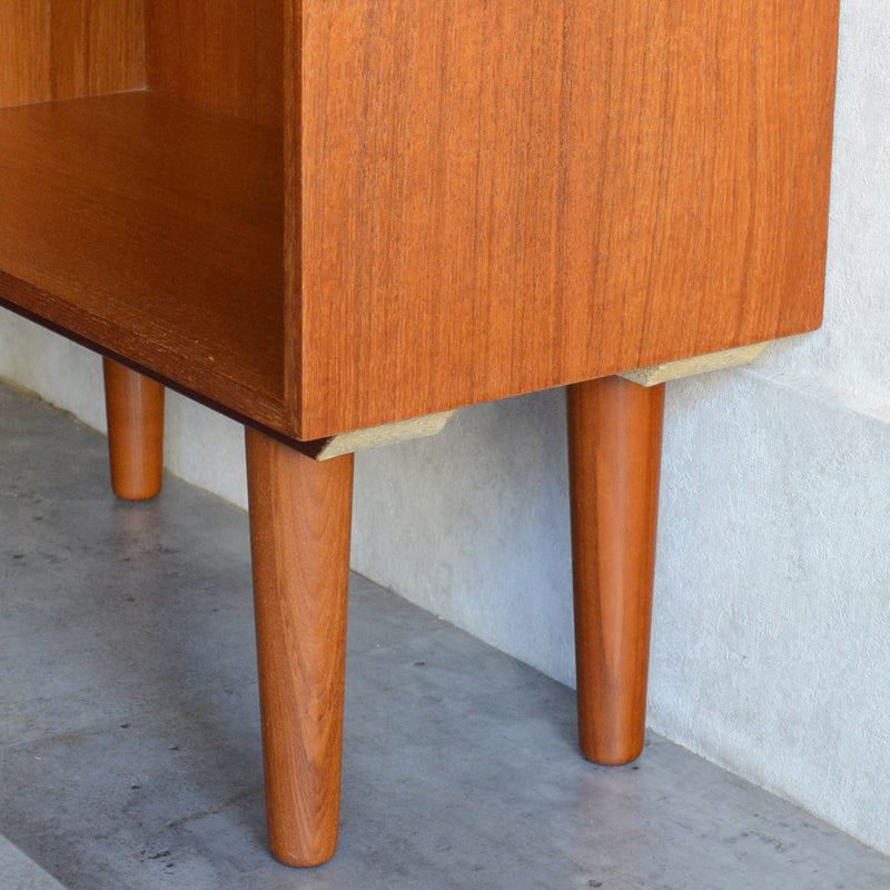 デンマーク ヴィンテージ　チーク ブックシェルフ　6-18