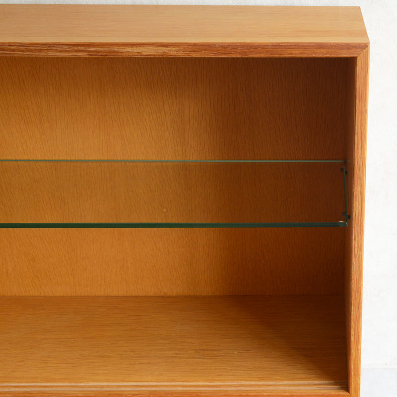 デンマーク オーク ガラスキャビネット 5-19 (オイル仕上）