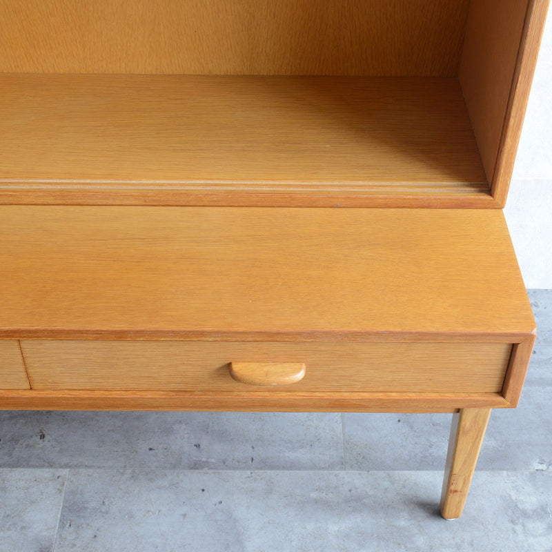 デンマーク オーク ガラスキャビネット 5-19 (オイル仕上）