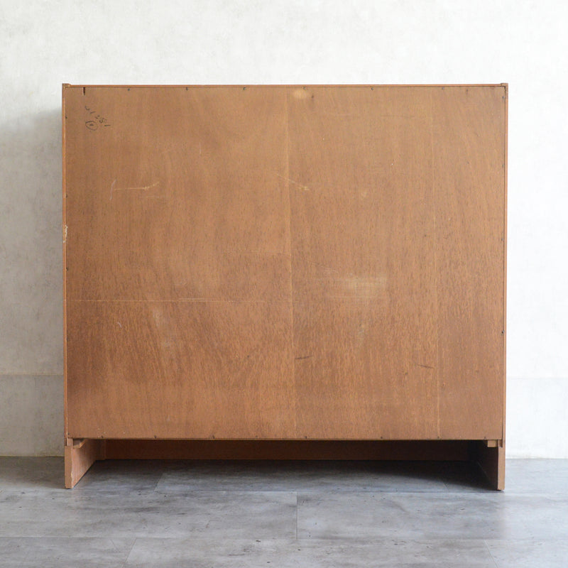 ミッドセンチュリー ヴィンテージ ガラスキャビネット 87