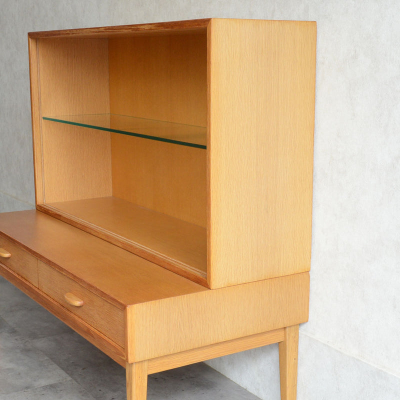 デンマーク オーク ガラスキャビネット 5-19 (オイル仕上）