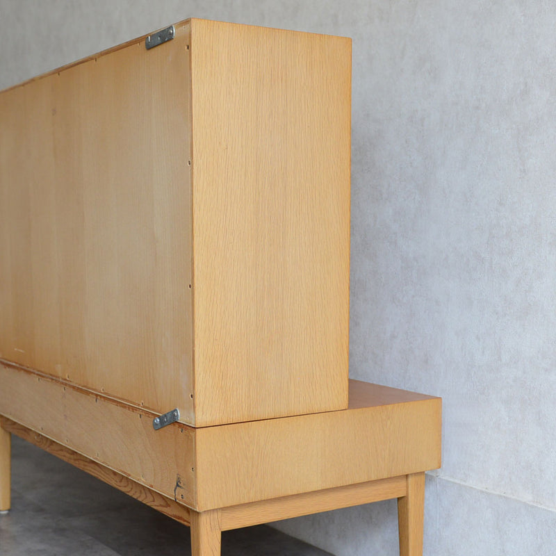 デンマーク オーク ガラスキャビネット 5-19 (オイル仕上）